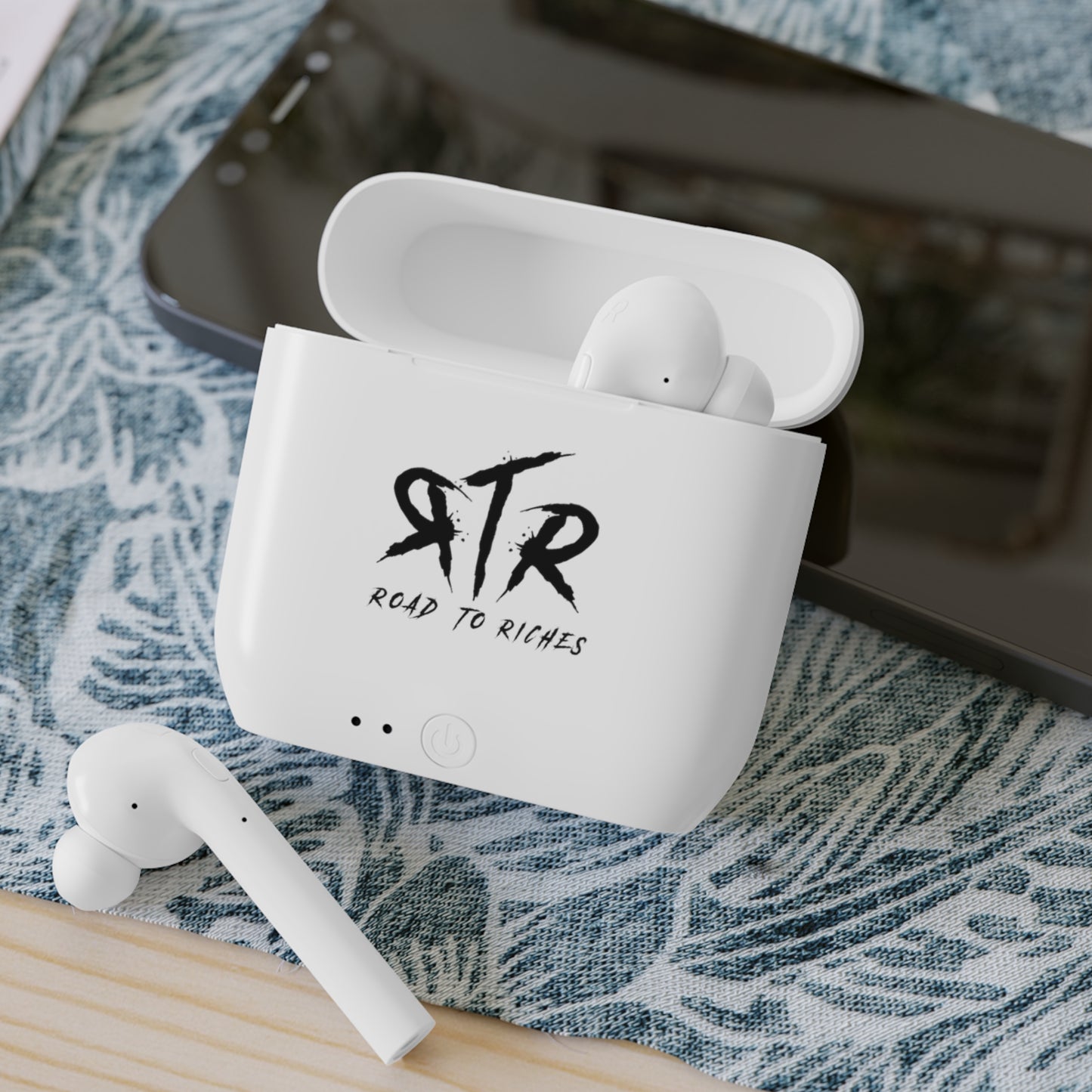 RTR® Wireless Earbuds