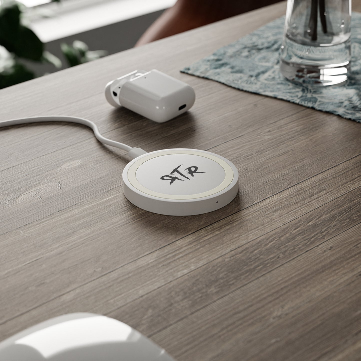 RTR® Wireless Charging Pad